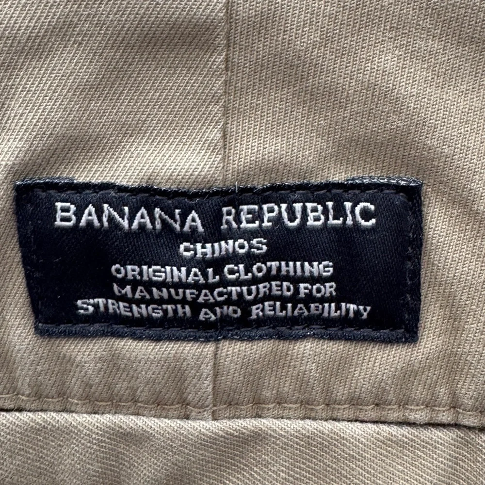 Banana Republic Emerson Chino Men’s Pants in Acorn Size 32x30